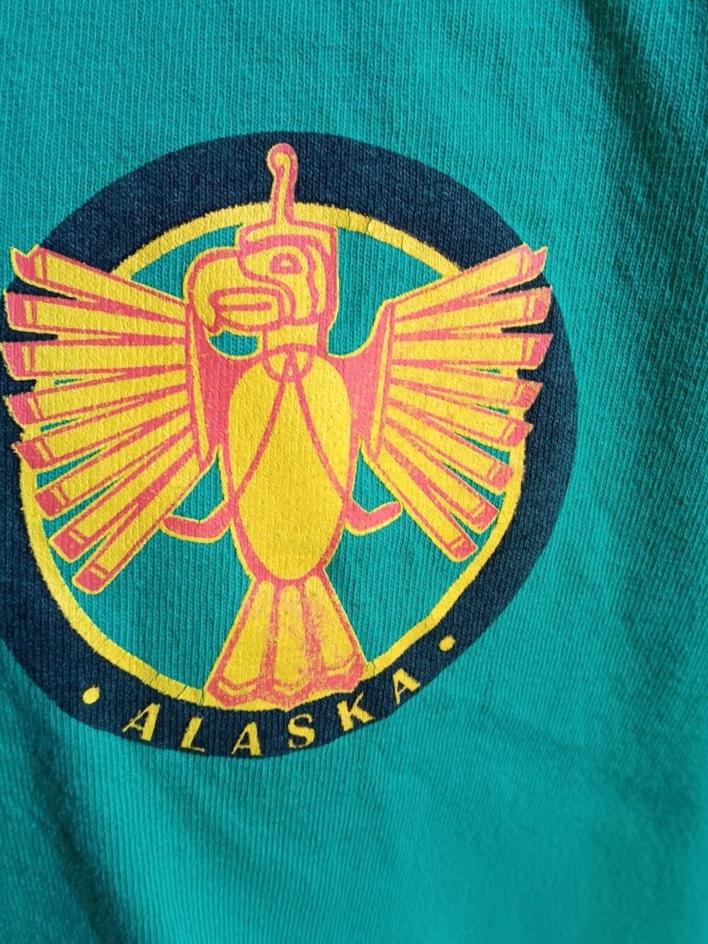 Vintage T-shirt Large Alaska Thunderbird Green All Cotton 1990's Logo
